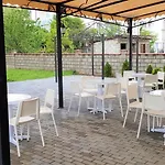 Bed and breakfast Mida 4*