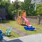 Mida Oda ve Kahvaltı Obzor