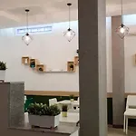 Oda ve Kahvaltı Mida 4*