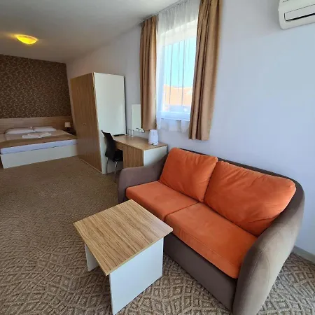 住宿加早餐酒店 Mida