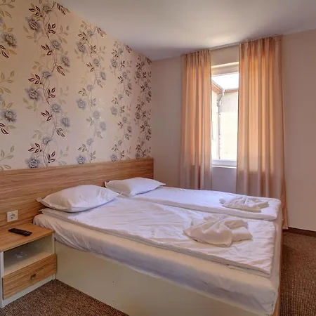 Mida Nocleg ze śniadaniem 4*